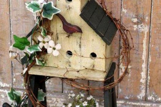 Annie’s bird house ladder | Flea Market Gardening