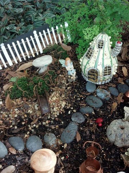 Fifty Fleamarket-style fairy gardens – Flea Market Gardening